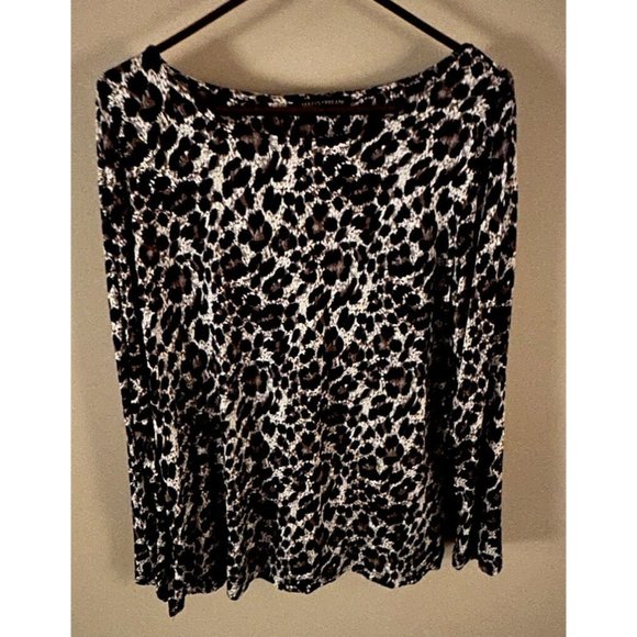 Mario Serrani Shirt Medium Women's Crew Neck Top Long Sleeve Leopard Print Brown - Picture 1 of 9